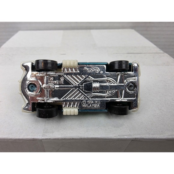 Vintage 70s-00s Hot Wheels & Malaysia Chevrolet Corvette Stingray Chevy Cars Lot - Picture 3 of 14